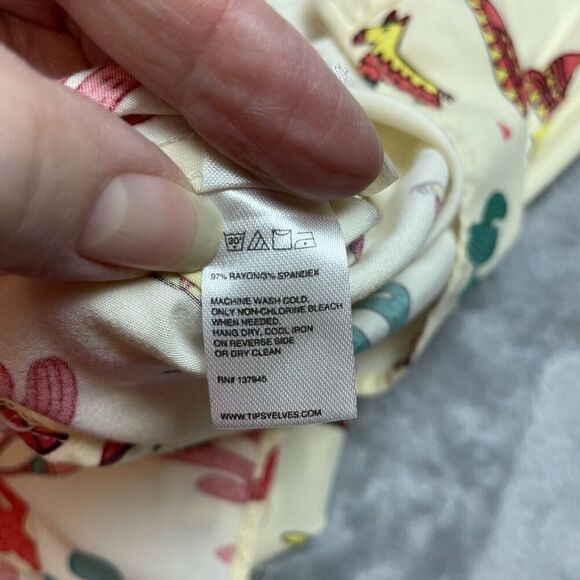 Tipsy Elves Cantina Captain Shirt Mens L Southwest Pinata Cactus AOP Party Cinco - Picture 5 of 9